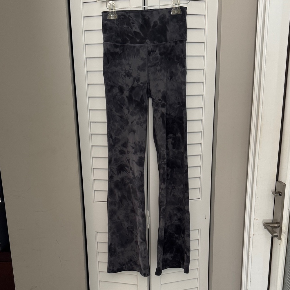 Lululemon Athletica Charcoal Tie-Dye Flare Leggings